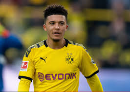 Manchester United paie un salaire élevé pour Sancho